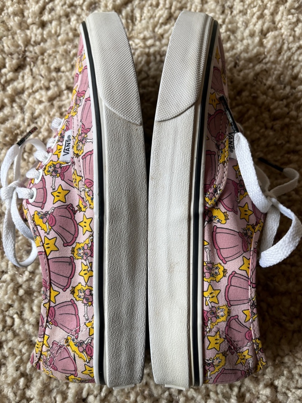 Vans Princess Peach Print Sneakers - Picture 6 of 8